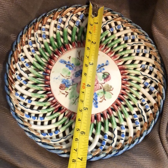 Decorative Plate - Picture 3 of 5